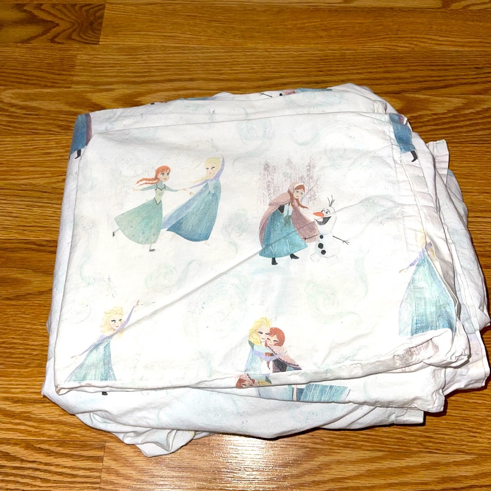 Pottery Barn Kids Frozen Sheets